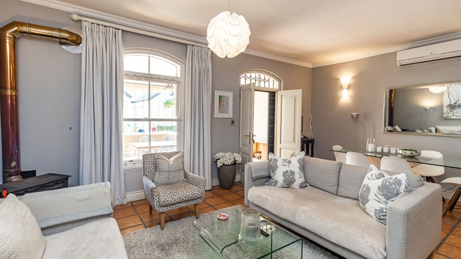 2 Bedroom Property for Sale in Franschhoek Western Cape